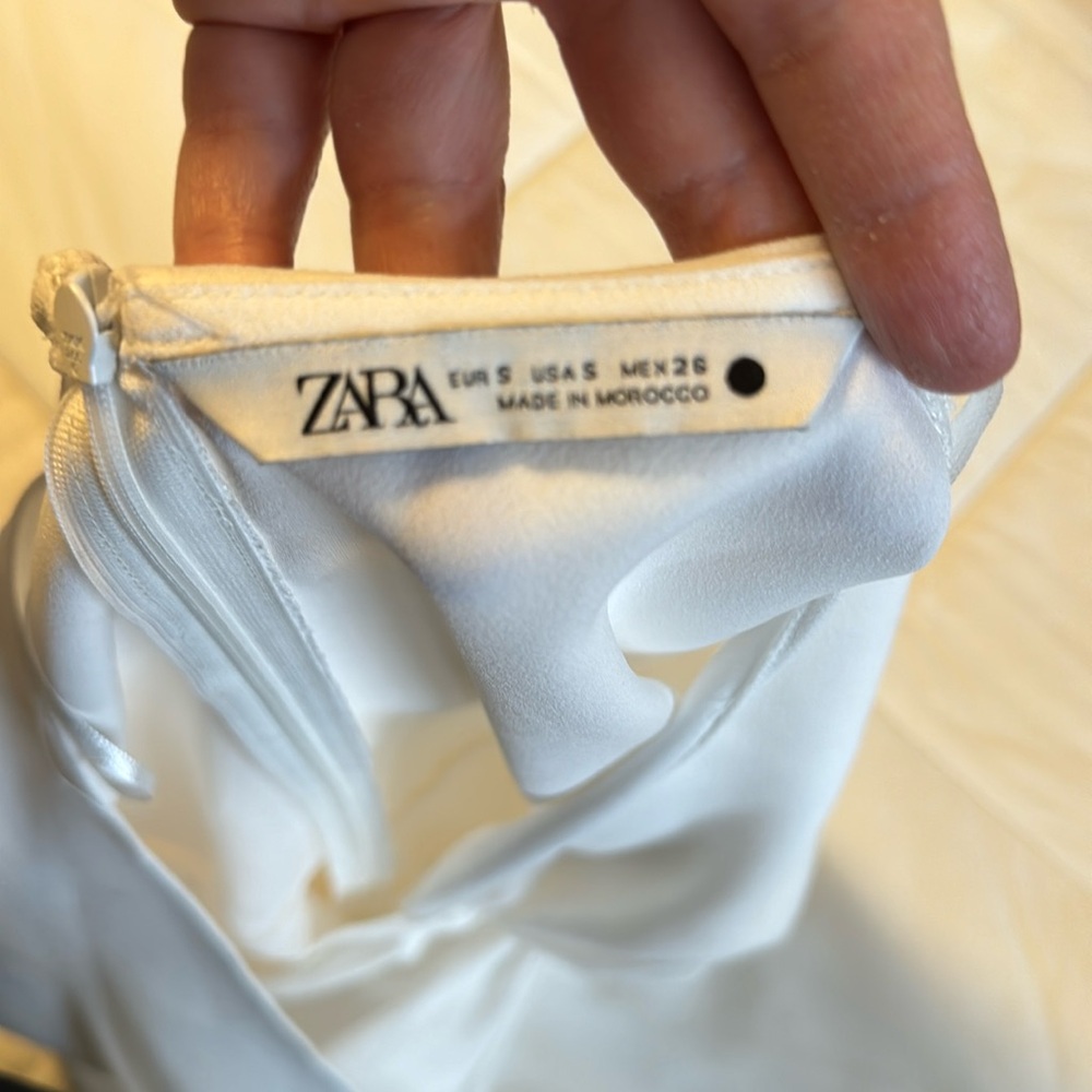 Zara blouse - Picture 3 of 3